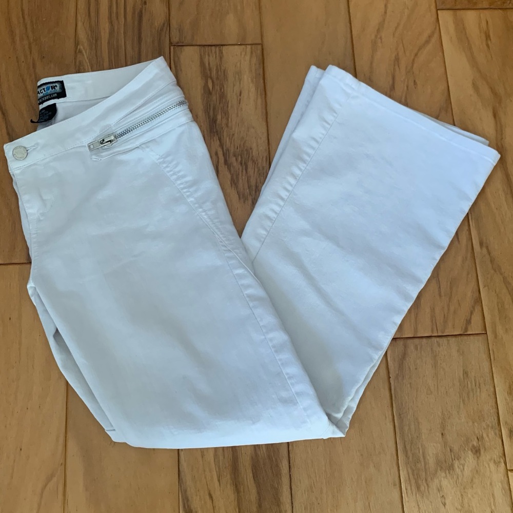 Vintage Tractor Jeans White Stretchy Silver Zipper